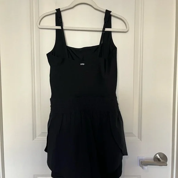 Abercrombie & Fitch YPB SculptLUX Hybrid Flyaway Romper - Picture 5 of 6
